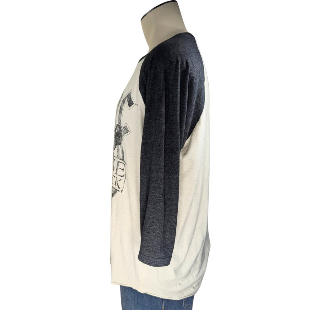 AC/DC Men's Large Cotton Gray & White Raglan T-Shirt - Picture 3 of 10